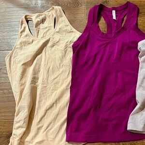 Athleta seamless tanks bundle size M